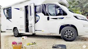 Comment Bien Nettoyer Son Camping Car En 2020 Camping Car Vacances En Camping Car Astuces Camping Car