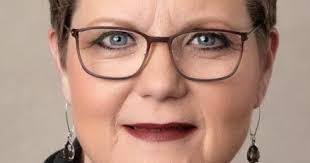 Phyllis Dye's Instagram, Twitter & Facebook