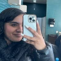 100+ perfiles de «Briana»