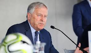 The austrian football association (german: Ofb Prasident Leo Windtner Bei 48 Mannschaften Ware Die Wm Verwassert Worden