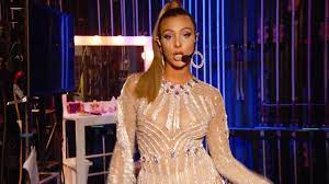 I'll take you to the candy shop kzclip.com/video/srcnnid15ba/бейне.html. Lele Pons Celoso Live From Latin American Music Awards 2018 Youtube