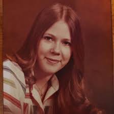 Suns out, bears out ☀️ Summer can be BEAR-Y busy in parts of Texas as cubs  go exploring and adults seek out mates. If you're in bear territory*,  follow these BearWise basics: