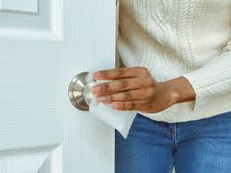 Influenza a symptoms can be confused with signs of other conditions but are usually. How Long Flu Germs Live 5 Minutes On Skin And 3 Days On Hard Surfaces