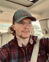 Luke Rutherford (@avlrealtor) · Instagram photos and Reels