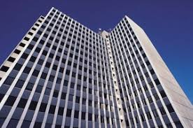 The following pages show the shareholdings of deutsche bank group pursuant to section 313 (2) of the german commercial code (hgb) as well as to the guidelines on disclosure requirements under part eight of regulation (eu) no 575/2013 (template eu li3). Immobilienfonds News Und Fachwissen Haufe