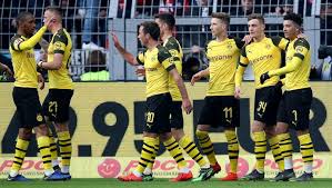 Check spelling or type a new query. Sc Freiburg Vs Borussia Dortmund Preview Where To Watch Live Stream Kick Off Time Team News 90min