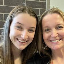 Michelle Huseman (@MHusemanACHS)