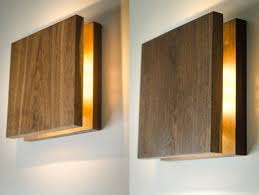 Lampe Murale Sc 306 Faite A La Main Lampe En Bois Brancher Le Sconce Mural Lampe Murale En Bois Sconce En Bois Brancher La Lampe Murale Bougeoir Minimali Avec Images Lampe En