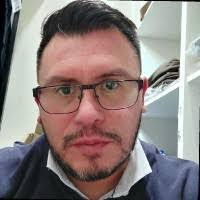 Maxi Smith's Instagram, Twitter & Facebook