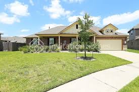 30819 Academy Trace Dr, Spring, TX 77386