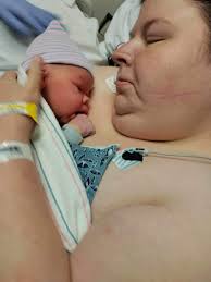 Can someone remove a lady's double chin from a photo?