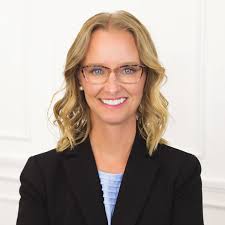 In This Issue Garry Lane: Finding Joy in the Law and in the Sky Gender  Equality in NH Law Revisited: NHBA's 2022 Survey Yields