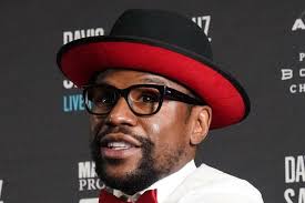 Floyd Mayweather becomes a grandfather ahead of boxing comeback