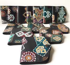 Handpainted Wallets Pouches By Pagurdesign Panosundaki Pin