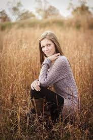 Pin On Senior Portraits Noelle Bell Photography Senior Pictures