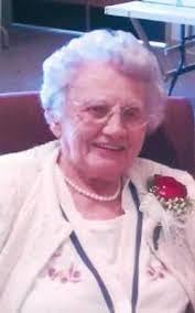 Edith Bott's Instagram, Twitter & Facebook