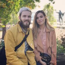 Had A Great Weekend In Sweland Pewdiepie How To Make Shorts Marzia Bisognin