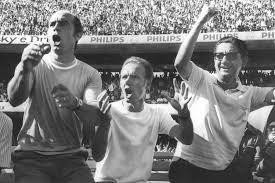 Football, 1970 world cup finals, mexico, brazilian coach mario zagalo instructs his players during a training session in preparation for one of their. Estreia De Zagallo No Comando Da Selecao Brasileira Tricampea Completa 50 Anos Gazeta Esportiva