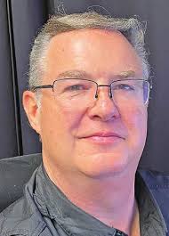 Former state attorney trial date set