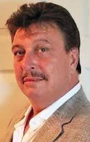 Brenda Travers's Instagram, Twitter & Facebook