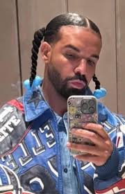 I wonder if his sanity was connected to his hairline (plus smashing Meth  for over a decade). How are you goddamn thirty-nine in the last photo,  dumbass?