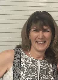 Laura Cranford's Instagram, Twitter & Facebook