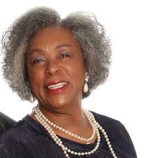 Floral Designs by Alberta: A Self Taught, Self Paced Education and  Application Curriculum of Study for Floral Arranging and Design Beginners:  Brown, Alberta C: 9780578071183: Amazon.com: Books