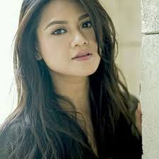 Jean Judith Javier (@jeanjudithzeta)