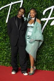 Rihanna A Ap Rocky Romance Reportedly Confirmed After Hot Nyc Date Hollywood Life