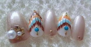 秋冬ネイル ピーコックの応用インディアンフェザーボヘミアンネイルのやり方 簡単シンプルセルフジェルネイルデザイン youtube ジェルネイルデザイン ネイルデザイン かわいいジェルネイル