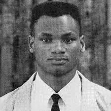 Israel Broiwn (2009)