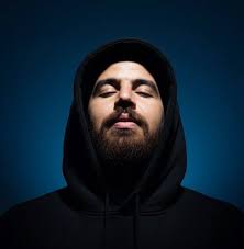 Welcome to Vice City. 😎🫰 #Bundesliga