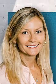 Jeannie Cahill's Instagram, Twitter & Facebook