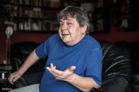 A club 54 együttes tagja. Index Kultur A Jobboldalbol Hianyzik A Humor