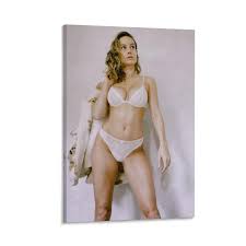 Amazon.com: YIYIGZS Pósteres estéticos para habitación de Brie Larson sexy,  póster en lienzo para decoración de pared, pinturas para sala de estar,  dormitorio, decoración de marco, 24 x 36 pulgadas (23.6 x