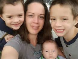 Penelope Harris's Instagram, Twitter & Facebook