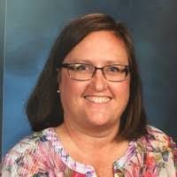 Holly Gosnell's Instagram, Twitter & Facebook