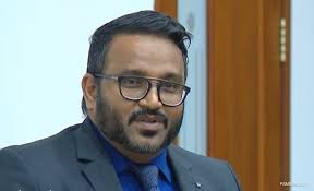 Adeeb returns to Maldives after treatment in Singapore