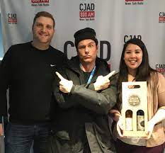 Indianapolis based natural light portrait photographer. Kelly Albert On Twitter Big Show Tomorrow On Montrealeats Starr690 I Chat With The Incomparable Chefchuckhughes You Won T Want To Miss Us Discuss Food Hockey Cooking Shows His Greek Landlord