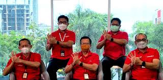 Warga papua yang siap beradaptasi dengan internet (dok. Indihome Charity Bantuan Untuk Masyarakat Sekitar Wilayah Kerja