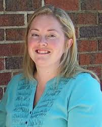 2015-16 Advising Survey Results: An Increase in Positive Advising  Experiences Excellence in Advising Administrator Award