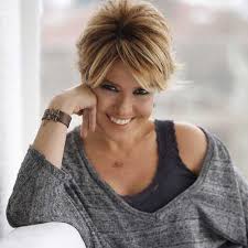 Tüm gülben ergen şarkıları listesi'nden, ister en yeni ister en popüler gülben ergen şarkılarını dinlemek için izlesene.com'a tıkla! 15 Gulben Ergen Kisa Sac Modelleri Short Hair Styles Short Blonde Hair Hair Styles