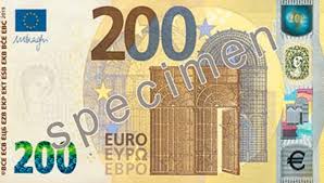 Alle 22 di venerdì si sono visti nel locale e al momento della consegna del denaro in contanti il. Ecco Le Nuove Banconote Da 100 E 200 Euro Presentate Dalla Bce Quifinanza