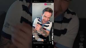 Liam revealed in june that he had called off his engagement to fiancée maya, in order to 'work on. Liam Payne Livestream 18th April 2021 With His New Haircut Talks About Louis And Bear Youtube