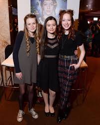 A slew of netflix originals have already aired or are set to air their final episodes in 2020. Amybethmcnulty Kylamatthews Dalilabela Celebridades Adolescentes Celebridades Guapas Ana De Las Tejas Verdes