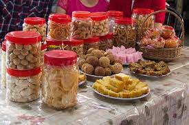 I have put together a chinese new year meal plan and menu just for you. File Chinese New Year Foods In Malaysia Jpg Wikimedia Commons