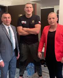 Już wkrótce znajdziesz tutaj więcej informacji o tej osobie. Jurek Boxing Mariuszwikingwach Mateusz Muranski