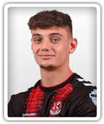 Lewis Barr's Instagram, Twitter & Facebook