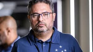Alexandre Mattos defende Pedrinho e assume responsabilidade por fase do  Cruzeiro