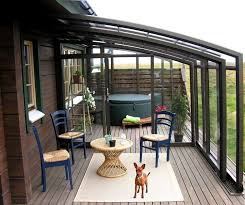 Windschutz Fur Terrasse Und Balkon Wahlen 20 Ideen Und Tipps In 2020 Mit Bildern Windschutz Terrasse Terrasse Windschutz